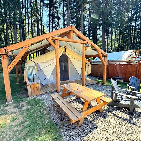 Umpqua'S Last Resort - Wilderness Cabins, Rv Park & Glamping Idleyld Park Eksteriør billede