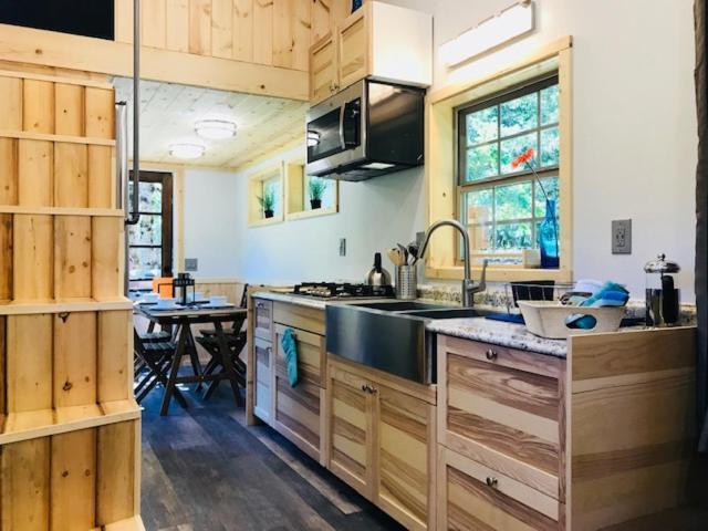Umpqua'S Last Resort - Wilderness Cabins, Rv Park & Glamping Idleyld Park Eksteriør billede